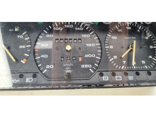 Přístrojová deska  Volkswagen PASSAT B3 1988 357919033GR, 357919059AD  