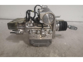 Jednotka ABS 4721052370   Toyota Yaris 2016