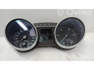 Přístrojová deska  Mercedes-Benz ML W164 2006 A1645402547, A2C53112707  