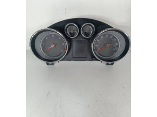 Přístrojová deska  Opel Zafira C 2012 13374905, 600775881  