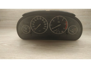 Панель приборов 110008784   BMW 5 E39       