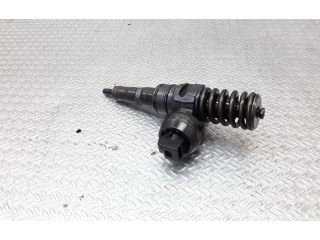 Vstřikovač 038130073AK   Volkswagen Sharan    AUY 