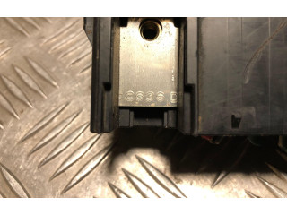   Pojistková skříňka 72545078, 24381AU000   Nissan X-Trail T30 2006