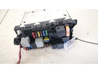 Блок предохранителей  2115454301   Mercedes-Benz CLS C219    
