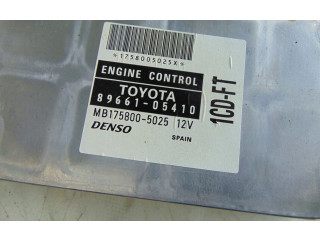 Řídící jednotka 8966105410   Toyota Avensis T220 2000