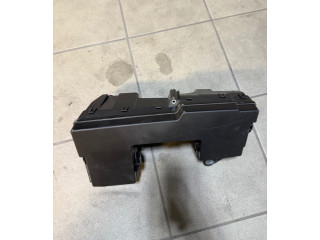   Pojistková skříňka 56050002800, 9X2314290BHF   Jaguar XF X250 2013