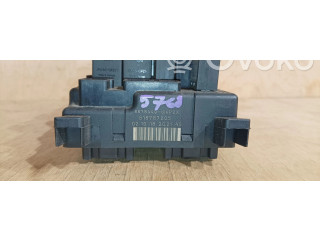  Pojistková skříňka 518787205, 8678449DIEP2X   Volvo S60 2003