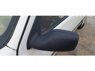 Zpětné zrcátko  Peugeot 106     