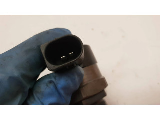 Vstřikovač 0281002949, 32921328   BMW 1 E82 E88  pro naftový motor 2.0 N47d20 