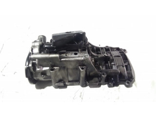 Масляный насос   8058052011, 7793754  BMW 3 E90 E91 2.0