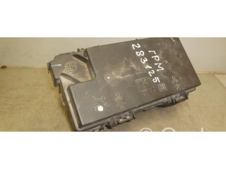   Pojistková skříňka 56049720AR   Chrysler Grand oyager V 2008
