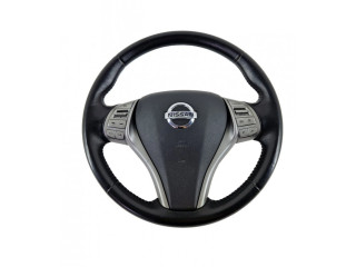 Volant Nissan X-Trail T32 2016   
