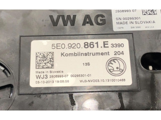 Přístrojová deska  Skoda Octavia Mk3 (5E) 2012 5E0920861E  