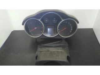 Přístrojová deska  Chevrolet Cruze 2009 96984376, 688014257  