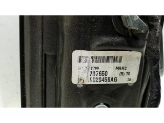 Зеркало электрическое     правое   Chrysler Town & Country V  2011-2016 года   
