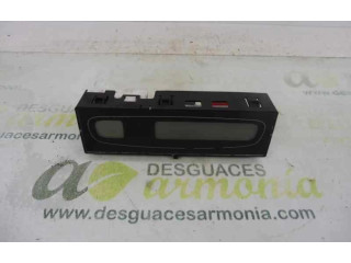 Дисплей    8200361582, 21656276-9   Renault Laguna II