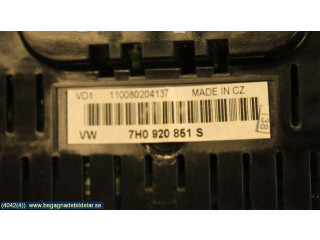 Přístrojová deska  Volkswagen Transporter - Caravelle T5 2007 7H0920851SX, 7H0920851S  