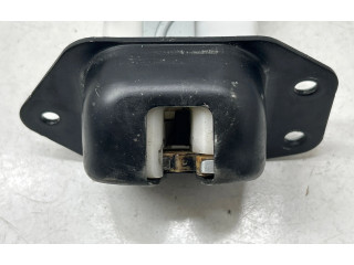 Замок багажника 90502EN00A    Nissan Juke I F15 2010 - 2018 года