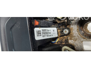 Руль Tesla Model X  2015 -  года 162261200G, 1622612      
