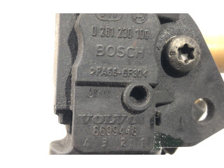 Vstřikovací lišta 8699448   Volvo S40     