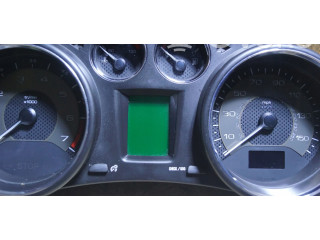 Přístrojová deska  Peugeot RCZ 2011 9666661380  