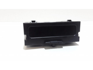 Дисплей    8200350498A   Renault Megane II