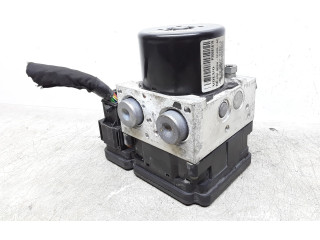 Jednotka ABS 30681619   Volvo S80 2009