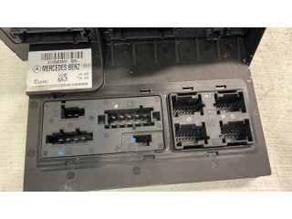 Блок предохранителей 2115453901   Mercedes-Benz S W220    