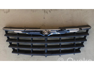 Верхняя решётка Chrysler Voyager 2001-2004 года 04857960AA      