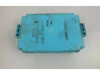 Блок управления MR24316   Mitsubishi Galant