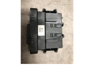 Блок управления F005V03266, F005V03266   Dacia Sandero III