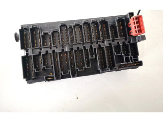 Блок предохранителей  357937039   Volkswagen Vento    