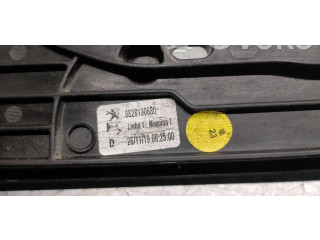 Vstřikovač 9828130680, 6PINES   Peugeot 2008 I    HN05 