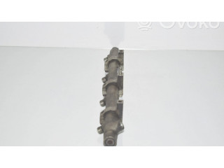 Vstřikovací lišta F00R000224   BMW 7 E38  pro naftový motor 3.9 E38 740d M67 D39 (398D1) 3,9 L 1 