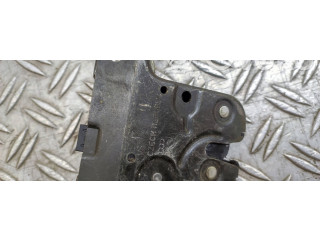 Замок багажника     Audi A4 S4 B6 8E 8H 2001 - 2005 года