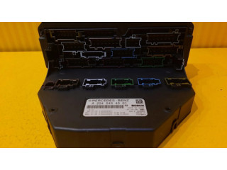   Pojistková skříňka A2045454501   Mercedes-Benz C W204 2008