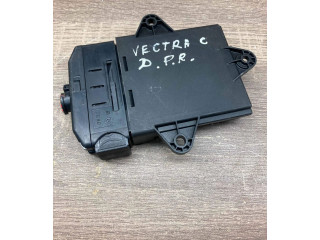 Блок управления коробкой передач 13193367   Opel Signum