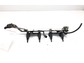 Топливная рампа 06A133681F   Volkswagen Sharan  