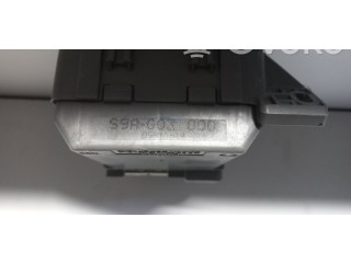   Pojistková skříňka J9100000, J40GY7   Honda CR-V 2005