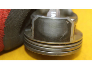 Píst 77L27   Mini One - Cooper R50 - 53     