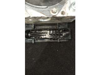 Jednotka ABS    Toyota Avensis T220 2003