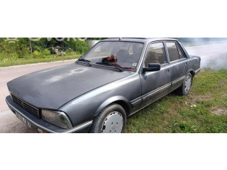 Zámek zadních dveří    Peugeot 505 1990