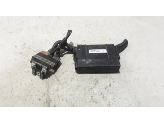 Блок предохранителей 240125JV3A   Renault Alaskan    