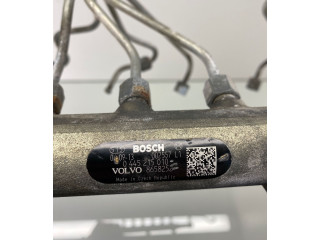 Vstřikovací lišta 0445215010, 8658252   Volvo XC70     