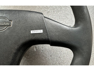 Руль Nissan Patrol Y60  1987 - 1997 года 4843033J00      