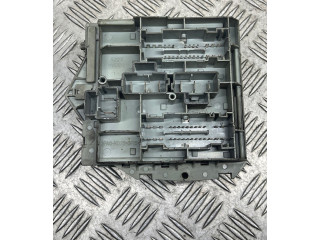 Блок предохранителей 57657, 51773289   Fiat Stilo 2002