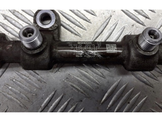Vstřikovací lišta 23810-33030   Toyota Auris 150     