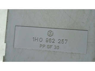 Вентилятор печки    1H0962257   Volkswagen Golf III