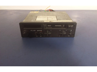 Радио/ проигрыватель CD/DVD / навигация 8631110244, 8631110244   Audi  A4 S4 B5 8D  1994 - 1999 года