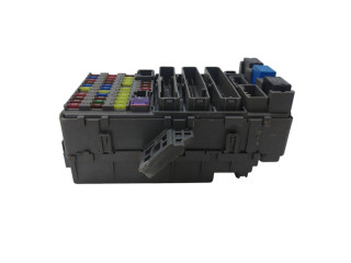Блок предохранителей SWAE942, 090930   Honda CR-V    